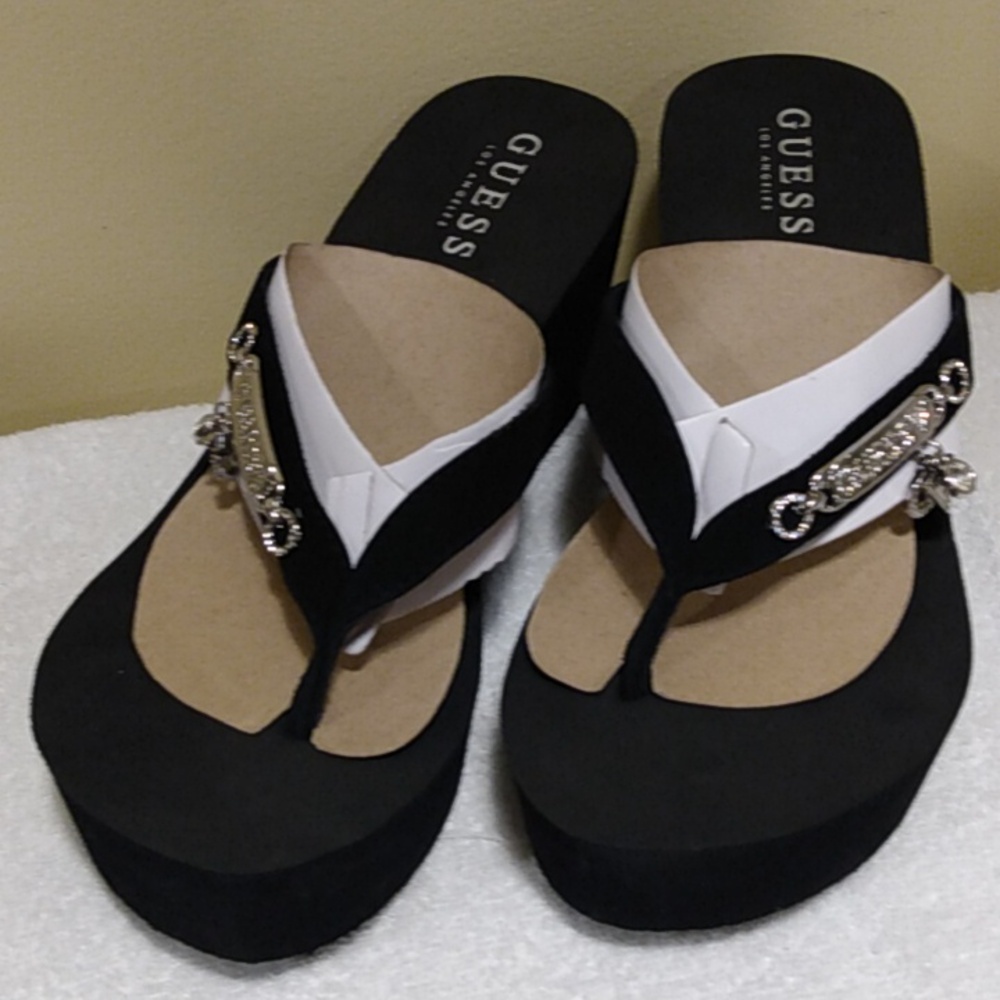 Guess sandals